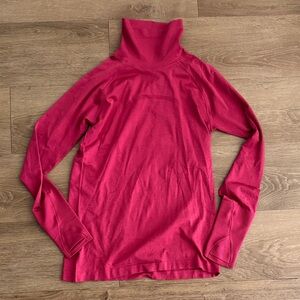 lululemon athletica cranberry Long Sleeve Top